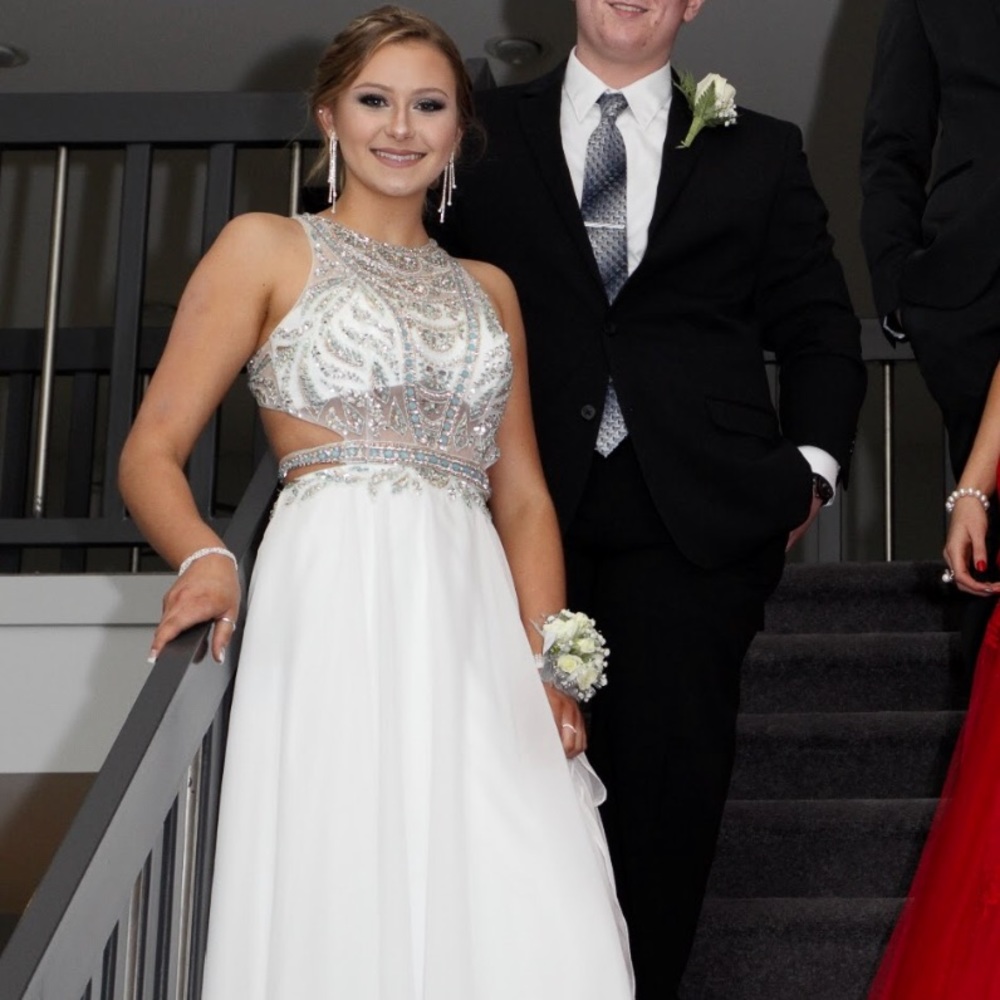 Prom Dress - Picture 3 of 3